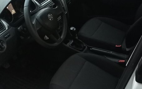 Skoda Rapid I, 2017 год, 650 000 рублей, 5 фотография