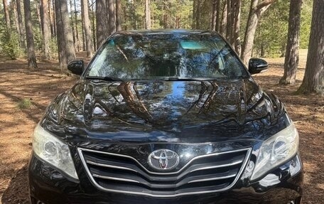 Toyota Camry, 2009 год, 930 000 рублей, 2 фотография