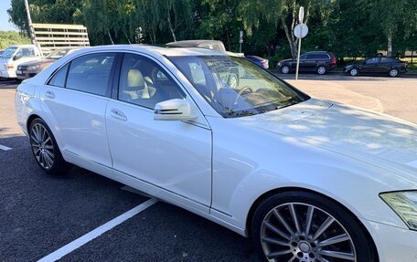 Mercedes-Benz S-Класс, 2010 год, 1 450 000 рублей, 6 фотография