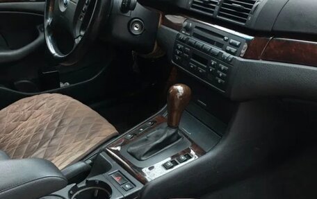 BMW 3 серия, 2004 год, 890 000 рублей, 12 фотография