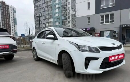 KIA Rio IV, 2019 год, 900 000 рублей, 5 фотография