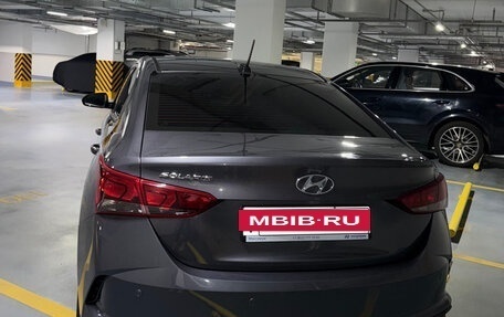 Hyundai Solaris II рестайлинг, 2022 год, 1 800 000 рублей, 3 фотография