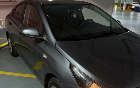 Hyundai Solaris II рестайлинг, 2022 год, 1 800 000 рублей, 12 фотография