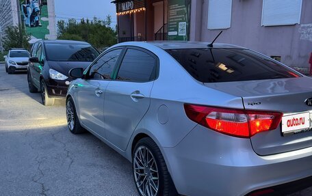 KIA Rio III рестайлинг, 2013 год, 770 000 рублей, 4 фотография
