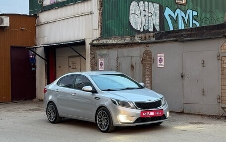 KIA Rio III рестайлинг, 2013 год, 770 000 рублей, 9 фотография