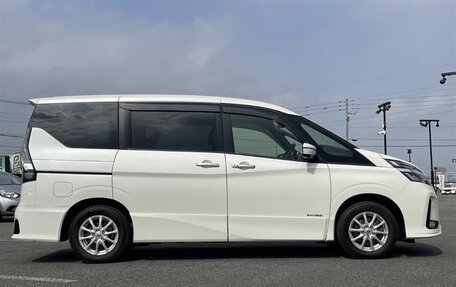Nissan Serena IV, 2022 год, 1 649 000 рублей, 4 фотография