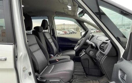 Nissan Serena IV, 2022 год, 1 649 000 рублей, 10 фотография