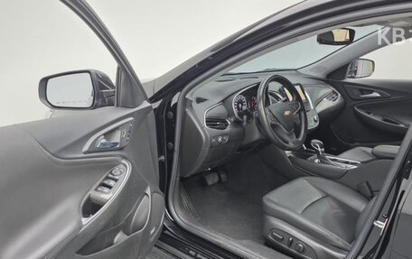 Chevrolet Malibu IX, 2022 год, 1 450 000 рублей, 13 фотография