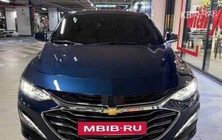 Chevrolet Malibu IX, 2021 год, 1 350 000 рублей, 2 фотография