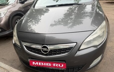 Opel Astra J, 2011 год, 550 000 рублей, 1 фотография