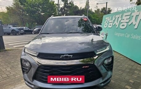 Chevrolet TrailBlazer, 2022 год, 1 750 000 рублей, 2 фотография