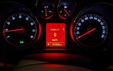 Opel Astra J, 2011 год, 550 000 рублей, 12 фотография
