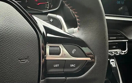 Peugeot 2008 II, 2023 год, 1 250 000 рублей, 8 фотография