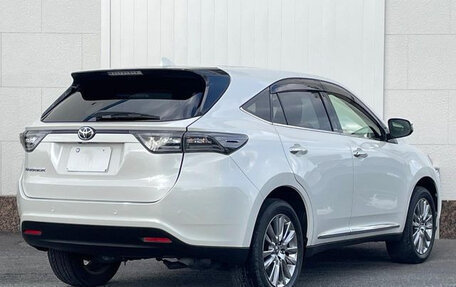 Toyota Harrier, 2016 год, 1 892 000 рублей, 4 фотография