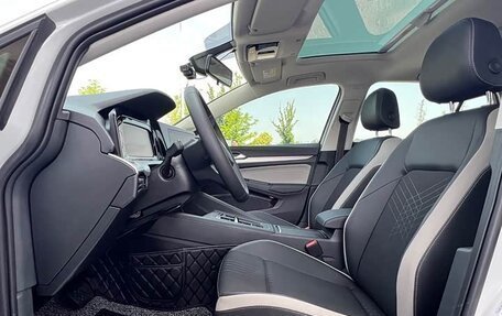 Volkswagen Golf VIII, 2024 год, 2 100 285 рублей, 8 фотография