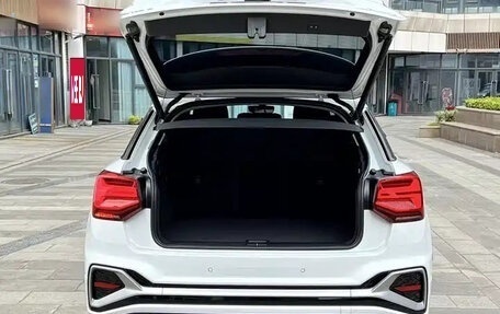 Audi Q2 I, 2023 год, 1 699 003 рублей, 6 фотография