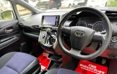 Toyota Wish II, 2017 год, 1 131 000 рублей, 10 фотография