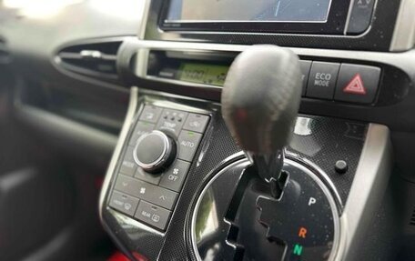 Toyota Wish II, 2017 год, 1 131 000 рублей, 14 фотография