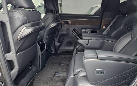 Toyota Alphard, 2024 год, 11 350 000 рублей, 13 фотография
