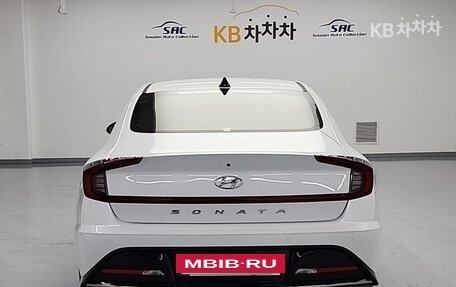 Hyundai Sonata VIII, 2022 год, 1 940 000 рублей, 4 фотография