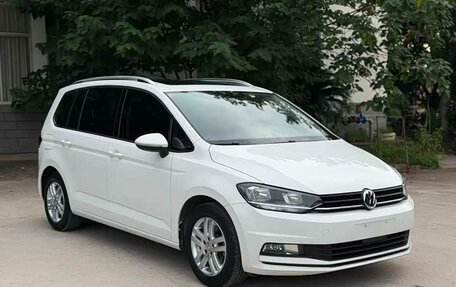 Volkswagen Touran III, 2019 год, 1 150 002 рублей, 4 фотография