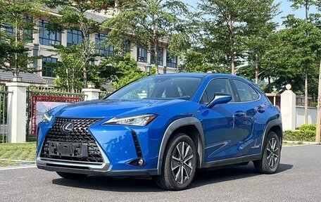 Lexus UX I, 2020 год, 2 100 000 рублей, 3 фотография