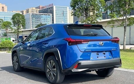Lexus UX I, 2020 год, 2 100 000 рублей, 5 фотография