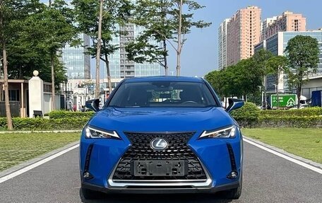 Lexus UX I, 2020 год, 2 100 000 рублей, 33 фотография