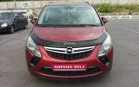 Opel Zafira C рестайлинг, 2013 год, 1 050 000 рублей, 8 фотография
