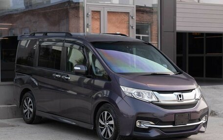 Honda Stepwgn IV, 2016 год, 1 850 000 рублей, 3 фотография