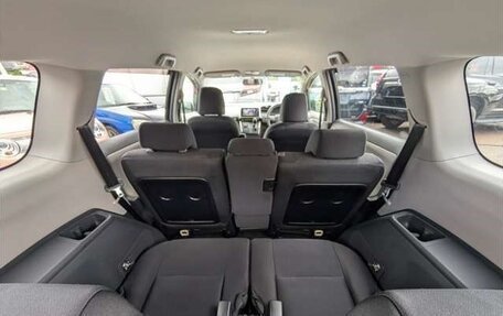 Toyota Wish II, 2016 год, 1 103 000 рублей, 15 фотография
