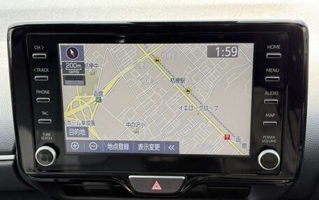 Toyota Yaris Cross, 2022 год, 1 346 000 рублей, 18 фотография