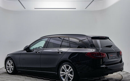 Mercedes-Benz C-Класс, 2019 год, 2 400 000 рублей, 3 фотография