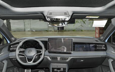 Volkswagen Tiguan, 2026 год, 4 949 900 рублей, 9 фотография