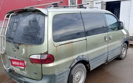 Hyundai Starex I рестайлинг, 2001 год, 220 000 рублей, 3 фотография