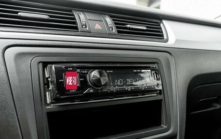 Skoda Rapid I, 2017 год, 1 240 000 рублей, 14 фотография