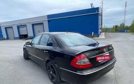 Mercedes-Benz E-Класс, 2007 год, 750 000 рублей, 8 фотография