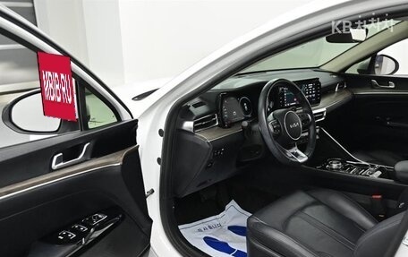 KIA K5, 2022 год, 2 020 000 рублей, 11 фотография