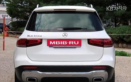 Mercedes-Benz GLB, 2022 год, 2 680 000 рублей, 4 фотография