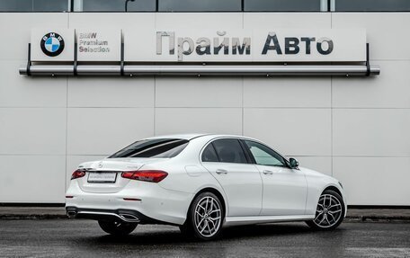 Mercedes-Benz E-Класс, 2020 год, 4 650 000 рублей, 2 фотография