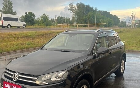 Volkswagen Touareg III, 2012 год, 2 200 000 рублей, 1 фотография