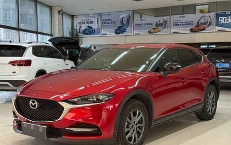 Mazda CX-4, 2023 год, 1 565 000 рублей, 3 фотография