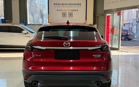 Mazda CX-4, 2023 год, 1 565 000 рублей, 9 фотография