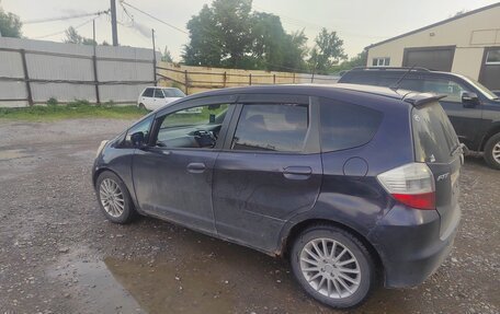 Honda Fit III, 2010 год, 450 000 рублей, 2 фотография