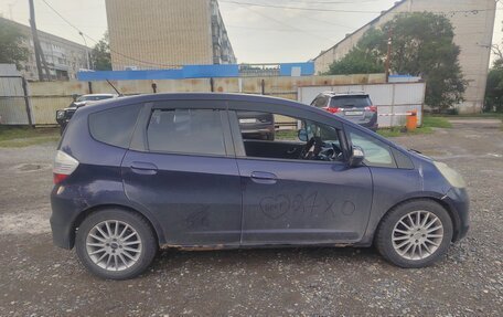 Honda Fit III, 2010 год, 450 000 рублей, 3 фотография