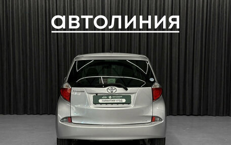 Toyota Ractis II, 2012 год, 1 120 000 рублей, 5 фотография