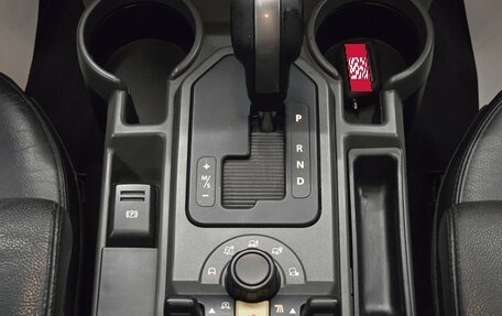 Land Rover Discovery III, 2006 год, 1 470 000 рублей, 14 фотография