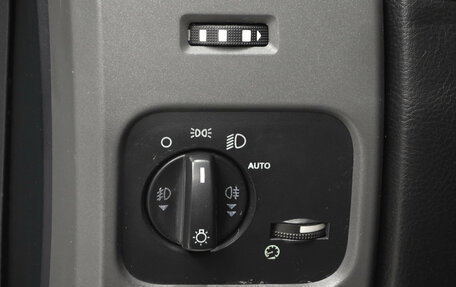 Land Rover Discovery III, 2006 год, 1 470 000 рублей, 25 фотография