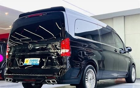 Mercedes-Benz Vito, 2025 год, 9 200 000 рублей, 4 фотография
