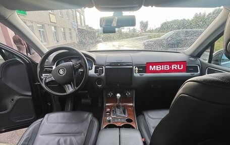 Volkswagen Touareg III, 2012 год, 2 200 000 рублей, 13 фотография
